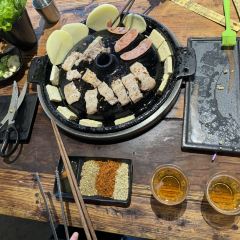 灌炙烧院子烤肉 User Photo