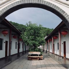 GU XIANG LI YUAN LIN SHI FU User Photo