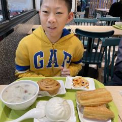 Jiuhaozizhuzhongcan (daminglu) User Photo