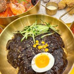 Wuli亲故·韩式炸酱面 User Photo