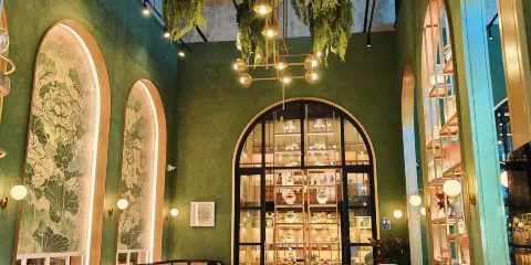 Celapot Café x Gallery เซลาพอต คาเฟ่ ครอส แกลลอรี่ ศิลาดล