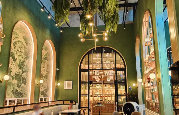 Celapot Café x Gallery เซลาพอต คาเฟ่ ครอส แกลลอรี่ ศิลาดล