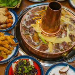 岳记兴隆·青城腊排铜火锅(街子直营店) 여행 사진