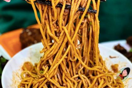 張阿姨熱乾麵(上排店)