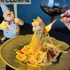 MURBEN牧尔本牛排馆(老洋房江苏路店) User Photo