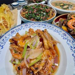 小海滩·百食府海鲜餐厅(莱山观海路店) User Photo