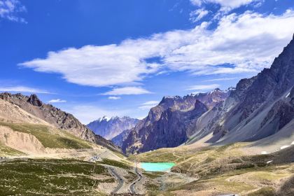 海拨3300米烧烤店