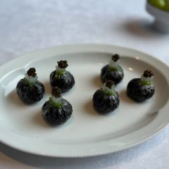 FU MAN LOU User Photo