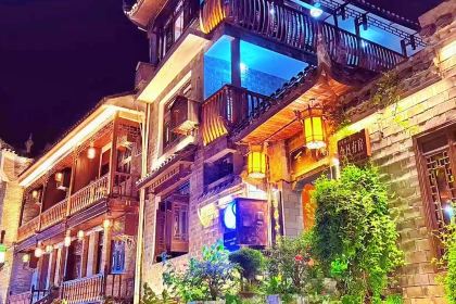 FENG HUANG LAO CAI GUAN