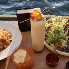 留白LIUBAI·菡萏驿海景度假酒店·留白Villa·菡萏驿海景餐厅(双廊店) User Photo