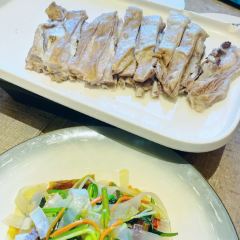 海锦天S酒店·伊兴手抓·羊羔肉清真餐厅 User Photo