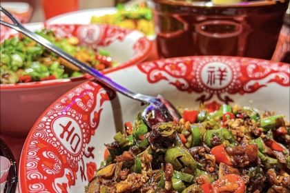 湘遇老长沙下饭菜(乐业街店)