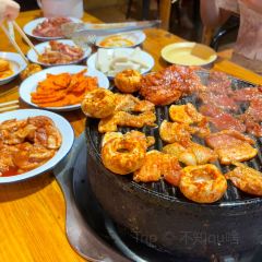 定海神针炙子烤肉(学院小区店) User Photo