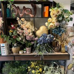 屋雲CloudHouse花艺咖啡(和平苑西区店) User Photo