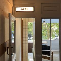 THE CANDOUR User Photo