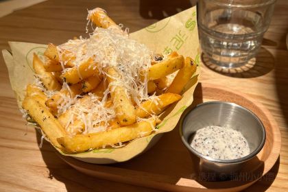 小叫天泡椒活田鸡(财贸店)