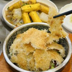 唔哩赞崇明私藏菜(凤阳路店) User Photo