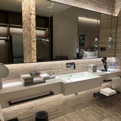 The Grand House Bar User Photo