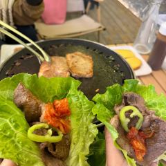 冷遇见暖庭院烤肉(芝麻街店) User Photo