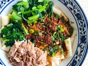 Xi an Jiasan Stuffed With Juicy Pork Baoziguan
