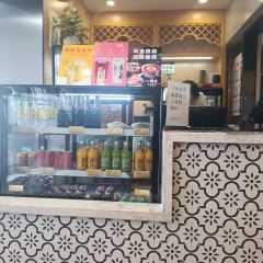 陇兴楼·纯手工牛肉拉面(西安咸阳国际机场店) 여행 사진