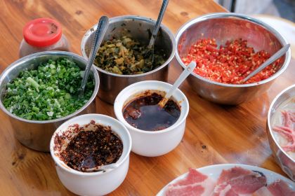 正宗会理鸡火丝(龙眼井店)