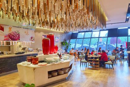 都喜富都濱湖酒店中餐廳