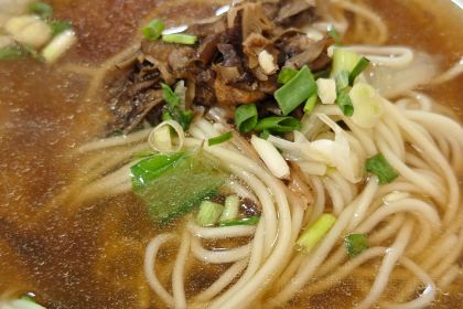 理塘县特色砂锅牦牛肉馆