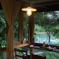 Top Lounge User Photo