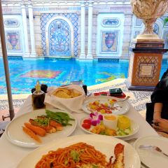 Gianni's At The Former Versace Mansion 여행 사진