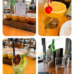 The Squire's Landing 여행 사진
