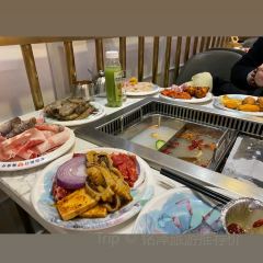 Hai Shi Dai Seafood Barbecue and Hot pot Buffet User Photo