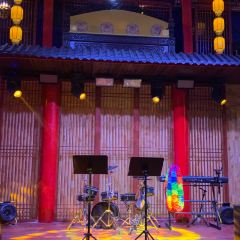 宫阙演绎酒吧(西大街中心店) User Photo