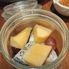 YA JING ZHI HE FENG LIAO LI User Photo