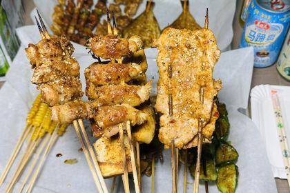 冰凉一夏碳烤吧