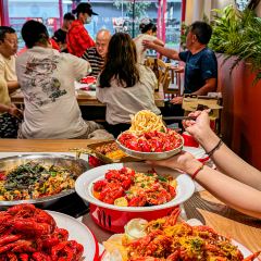 海岛八号龙虾烧烤田鸡(蓝天路总店) 여행 사진
