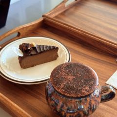 六月瓣咖啡 User Photo