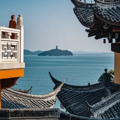 TONG QING LOU User Photo