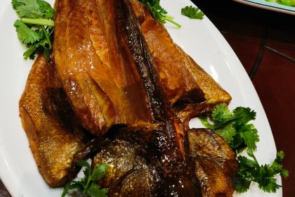 生辉鱼馆(中心花园分店)