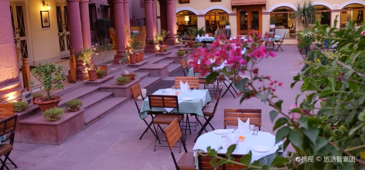 Café Royale ClockTower