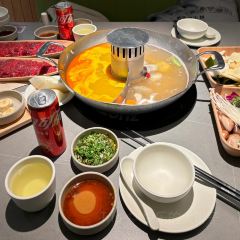左庭右院鲜牛肉火锅(日月光店) User Photo