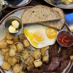 Square 1682 User Photo