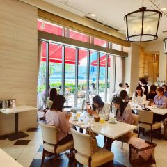 Anniversaire Cafe Minatomirai Yokohama User Photo