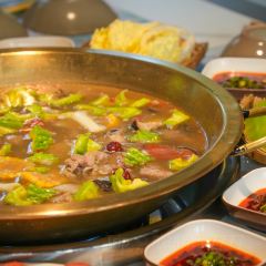 DONG PO SHAN ZHUANG TIAN YUAN SHENG TAI HUO GUO User Photo