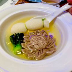 JI NA SHUN GENG SHAN ZHUANG CAN YIN 여행 사진