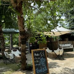 Big Tree Cafe User Photo