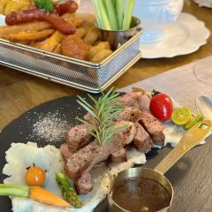 甜地森林餐厅 User Photo