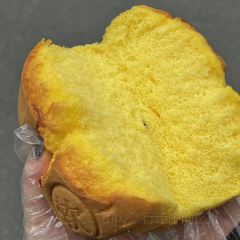 喜莲娜(阳光100旗舰店) User Photo