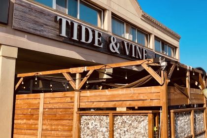 Tide and Vine Oyster House