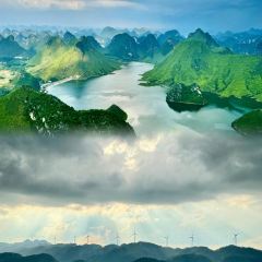 鲁朗石锅城·松茸天麻石锅鸡 User Photo